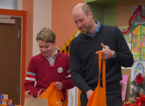 Princ Džordž ide stopama oca i princeze Dajane: Pomagao beskućnicima u Londonu