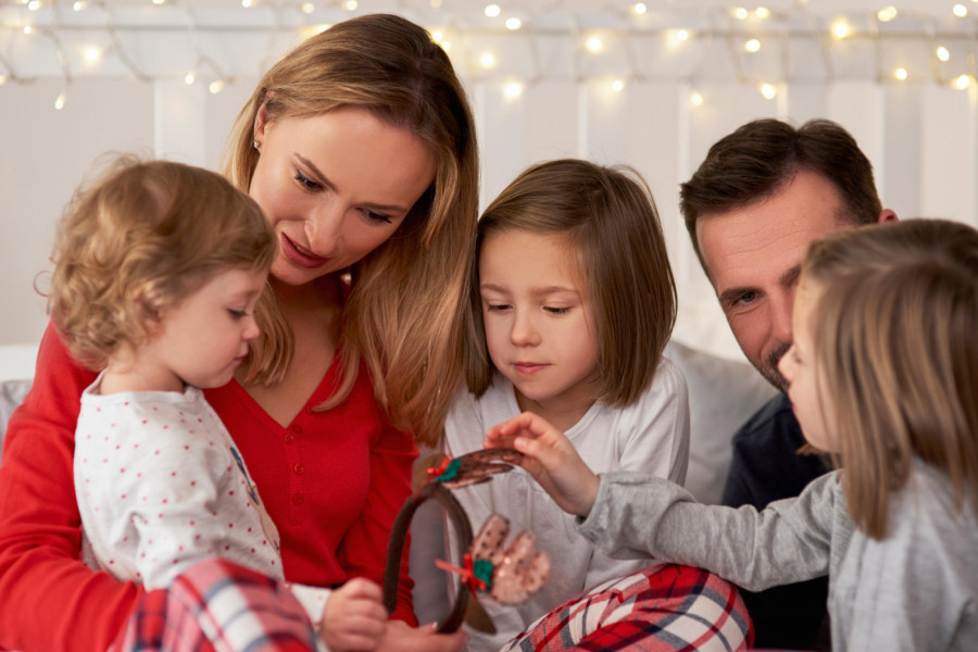 Istina koju NIJEDAN RODITELJ neće da prizna: Uvek favorizuju jedno dete - evo koje