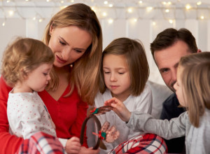 Istina koju NIJEDAN RODITELJ neće da prizna: Uvek favorizuju jedno dete - evo koje