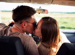 Od rođenja sina, već 6 godina NISAM INTIMAN sa ženom - onda sam u teretani sreo njenu drugaricu i završili smo u kolima