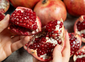 Ovo je NAJBOLJI način za čišćenje nara: Sok neće prskati svuda okolo, a treba vam samo VODA