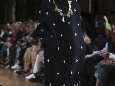 Visoke čizme su savršena kombinacija praktičnosti i elegancije 