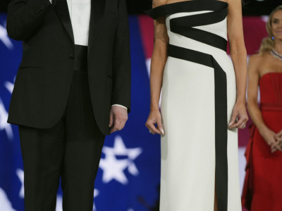 Predsednik SAD sa suprugom Melanijom