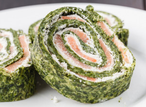 Slani rolat sa spanaćem, šunkom i pavlakom: Ovaj specijalitet je zvezda svake praznične trpeze