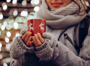 Ovaj jutarnji napitak čuva jetru i pokreće varenje: Vodu pomešajte sa ovim voćem i uživajte