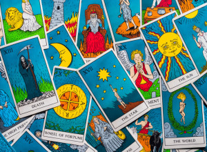 Tarot poruka za 2026: Izaberite kartu i otkrijte vašu profesionalnu sudbinu - da li ćete potonuti ili uspeti