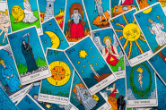 Tarot poruka za 2026: Izaberite kartu i otkrijte vašu profesionalnu sudbinu - da li ćete potonuti ili uspeti
