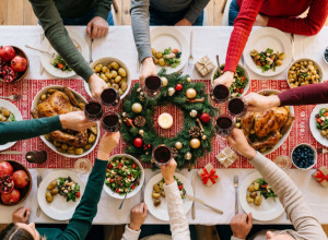Za Božić, svi putevi vode kući