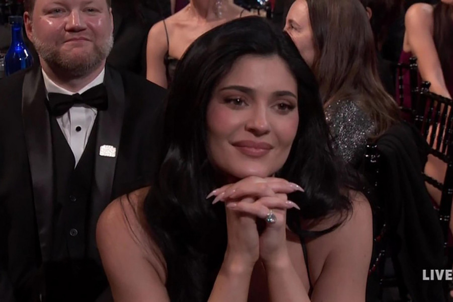 POSLE 3 godine KONAČNO je priznao da su u vezi: "VOLIM TE, KAJLI", a negativni komentari pljušte - njena reakcija se čekala