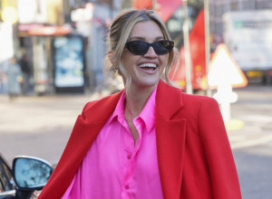 Ovaj kaput je zasenio CRNI KLASIK: Dominira ulicama zimi, a samo NAJHRABRIJE mogu da ga iznesu (FOTO)