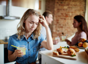 Ovaj napitak reševa nadutost nakon prazničnog prejedanja: Osim što je preukusan, pun je VITAMINA