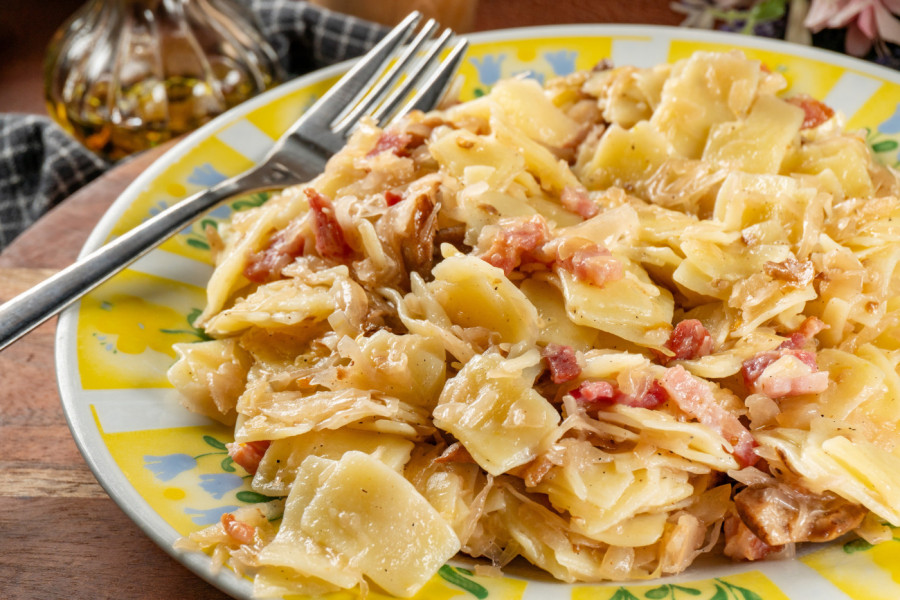 Savršeno jelo iz šerpe: KISELI KUPUS sa flekicama i slaninom  - kao melem posle bogatih gozbi