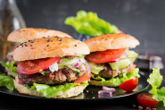 Napravite NAJBOLJI BURGER kod kuće: Ovo je proverena kombinacija začina koja mesu daje neverovatan šmek