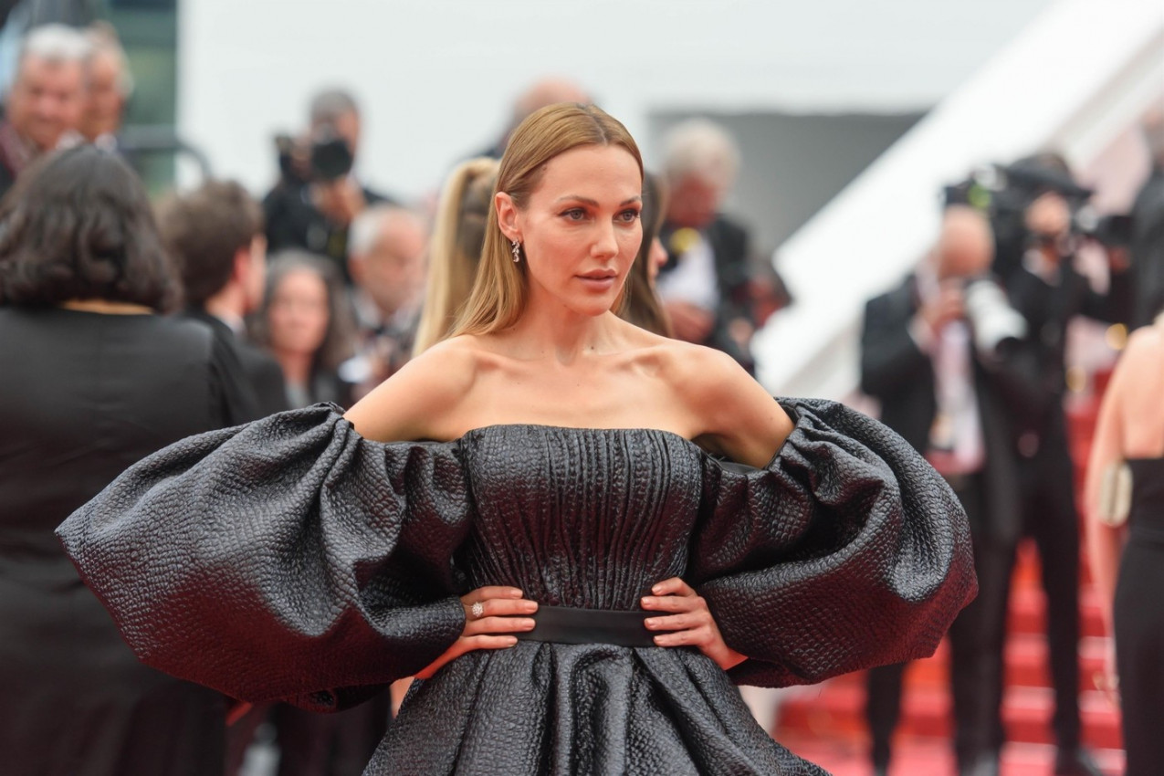 Merjem Uzerli ponovo kao Hurem iz serije "SULEJMAN VELIČANSTVENI": Fanovi ne mogu da dođu sebi od šoka i sreće! (FOTO)