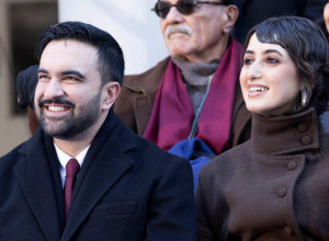 Prva dama Njujorka u ČIZMAMA koje su momentalno postale HIT sezone: Retro model koji se uklapa uz sve