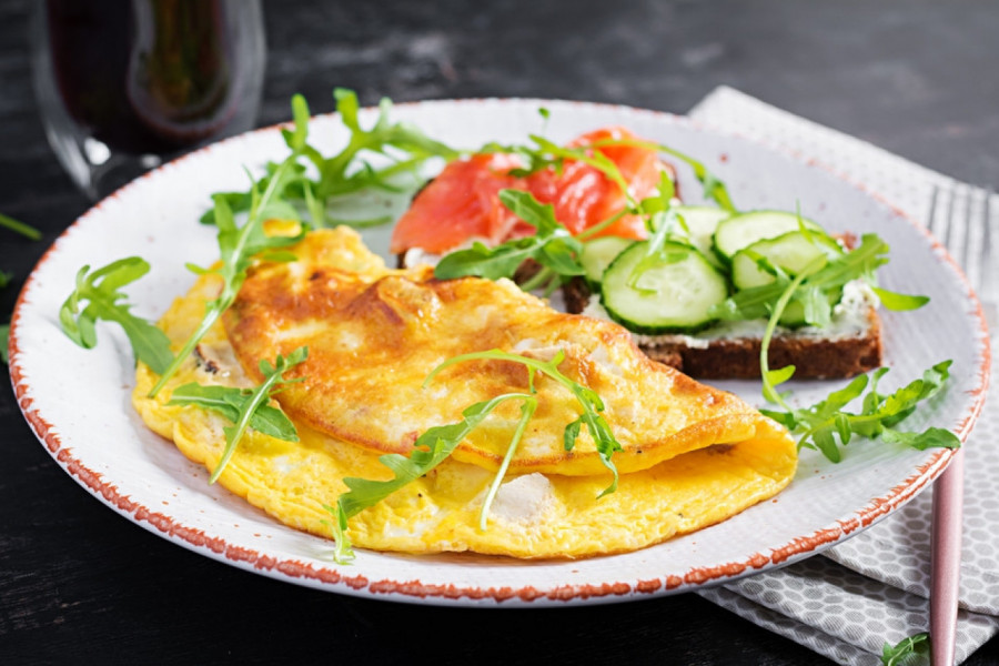 5 saveta vrhunskih kuvara za savršen OMLET: Napravite NAJUKUSNIJI doručak dosad