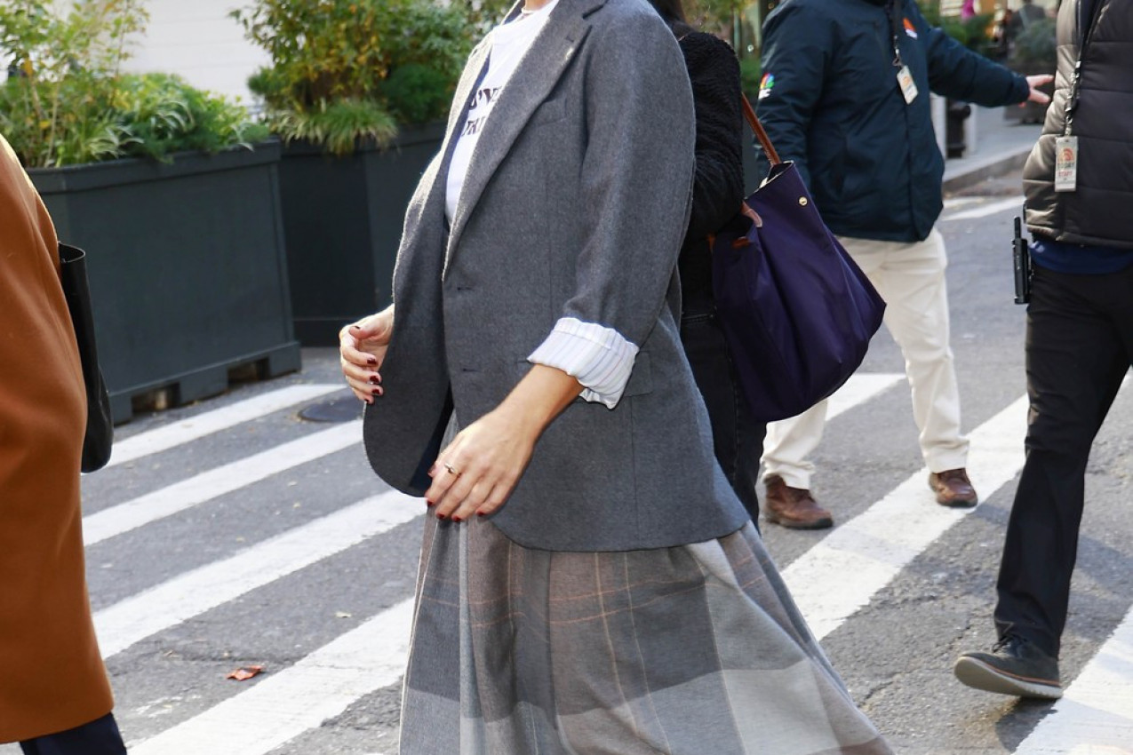 Zavirite u bakin ormar: Možda se tamo krije suknja koja je hit sezone