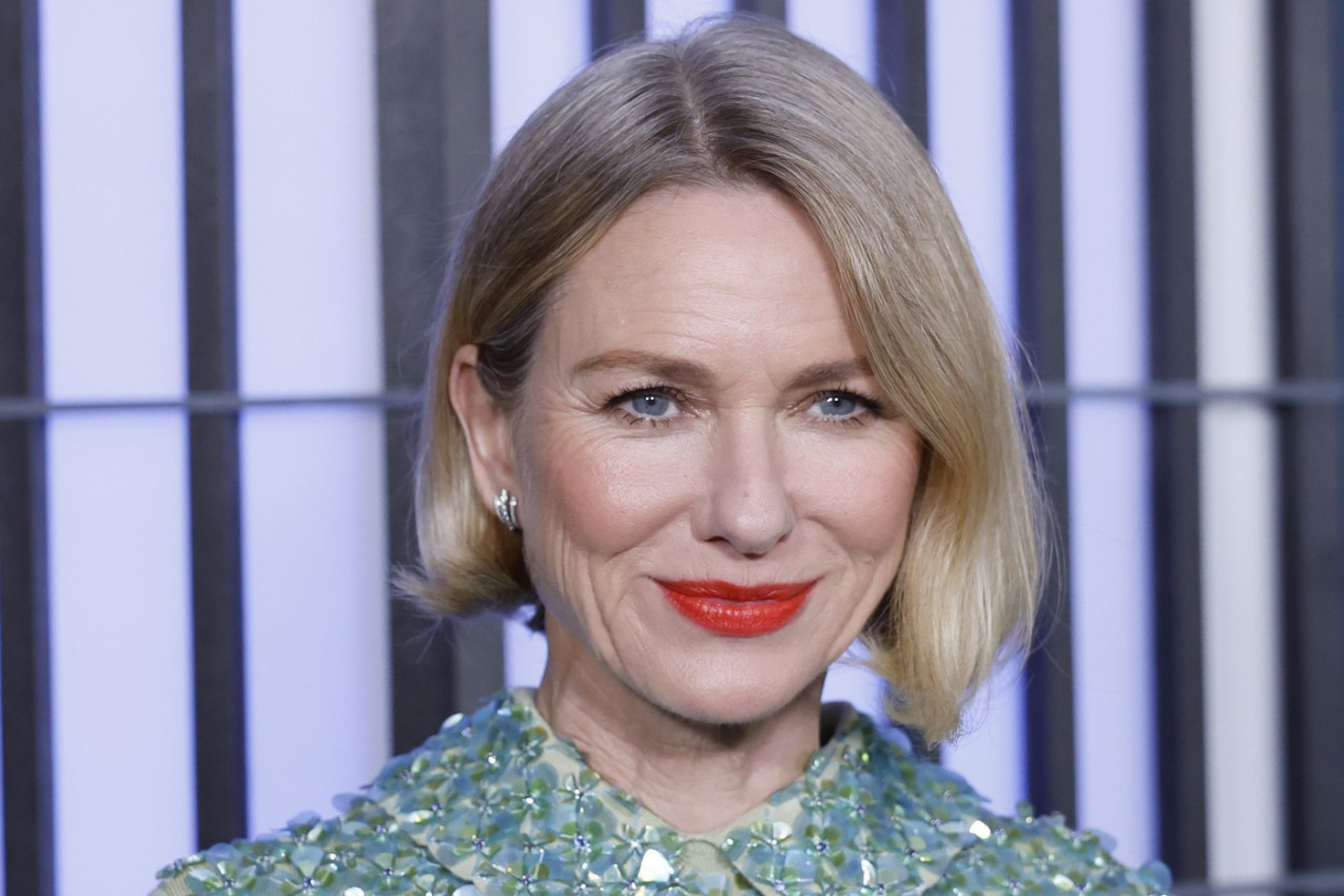 Glumica NAOMI Vots imala je problem za koji nije ni pomišljala da ima veze sa MENOPAUZOM – sada je to upozorenje za druge žene