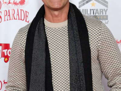 Postao je popularan u serijama "Melrouz Plejs" i "Sva moja deca"