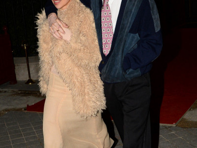 Kruz Bekam sa devojkom