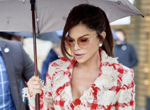 Da li se gledala u ogledalo? LOREN SANČEZ u kompletu nalik bakinoj krpi iz kupatila - dokazala je da ni brend ne može da spase loš izbor