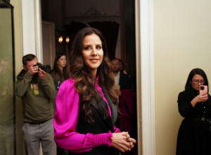 TAMARA VUČIĆ zablistala u kompletu u najmodernijoj nijasni sezone: Ovu boju obožava i Kejt Midlton, to nije nimalo slučajno (FOTO)