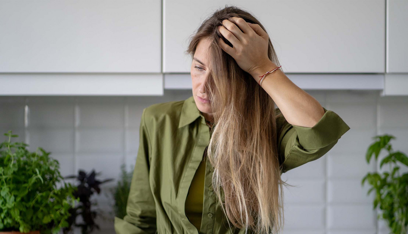 ZAŠTO sve češće ZABORAVLJAMO: 5 iznenađujućih uzroka koji utiču na naš mozak