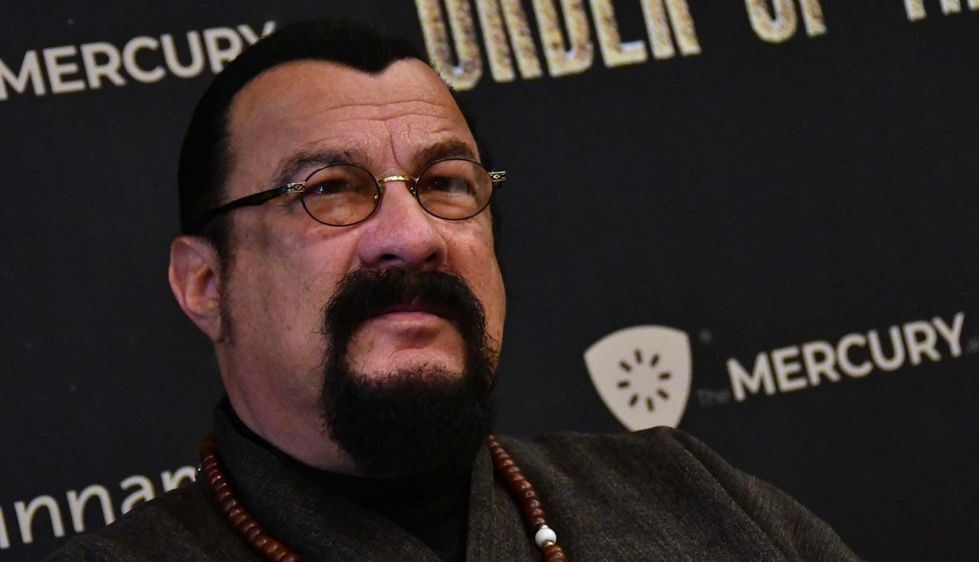 PUTINOV PRIJATELJ prodaje vilu po suludoj ceni: Zavirite unutar ekstravagantnog doma STIVENA SIGALA u Moskvi! (GALERIJA)