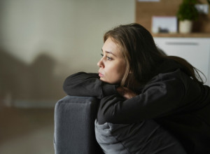 Samo loš dan ili nešto ozbiljnije: 5 jasnih razlika između DEPRESIJE i obične TUGE