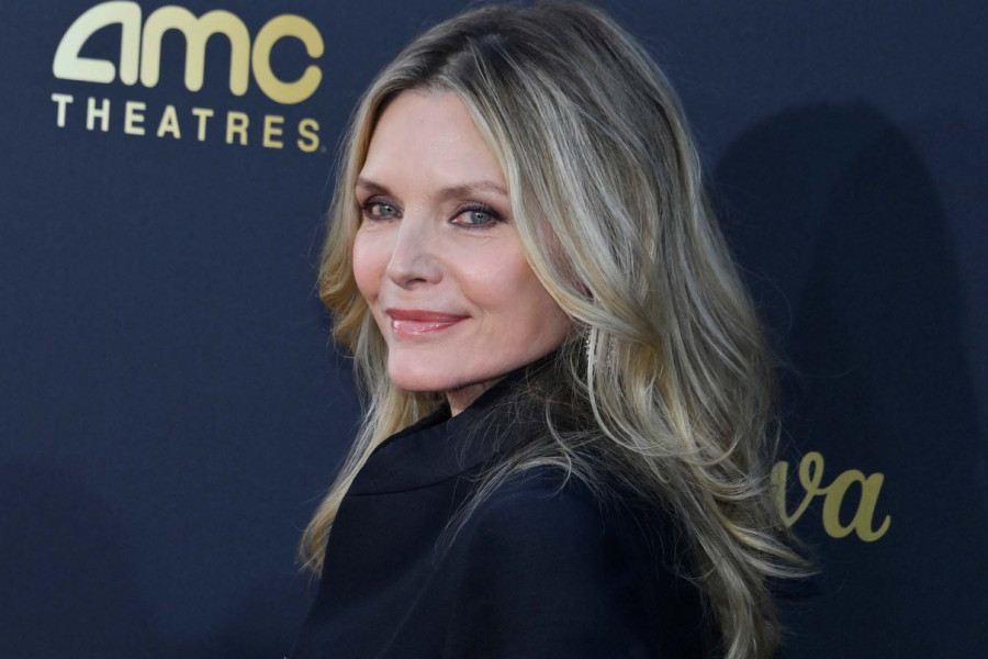 Ja sam zaista srećna osoba. Mislim da se to vidi na ljudima. Mislim da nema ničeg što više postara čoveka od nesreće