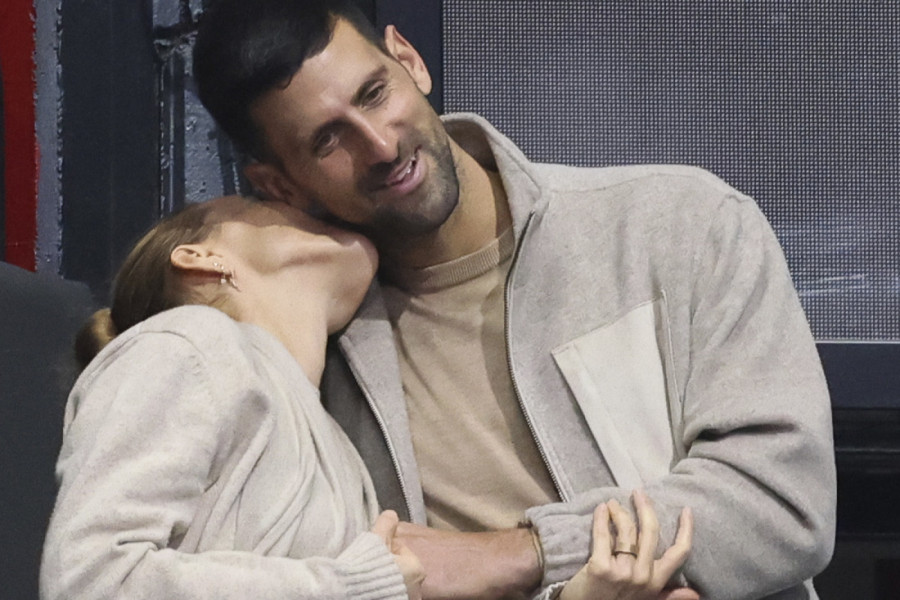 Dok su svi gledali umetničko klizanje, mi smo nemo posmatrali ĐOKOVIĆE: Nikada nisu bili ovako MODNO USKLAĐENI, izgledaju zadivljujuće