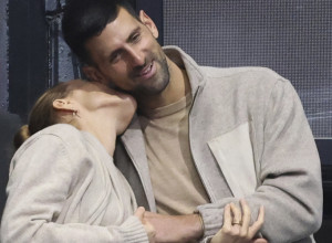 Dok su svi gledali umetničko klizanje, mi smo nemo posmatrali ĐOKOVIĆE: Nikada nisu bili ovako MODNO USKLAĐENI, izgledaju zadivljujuće