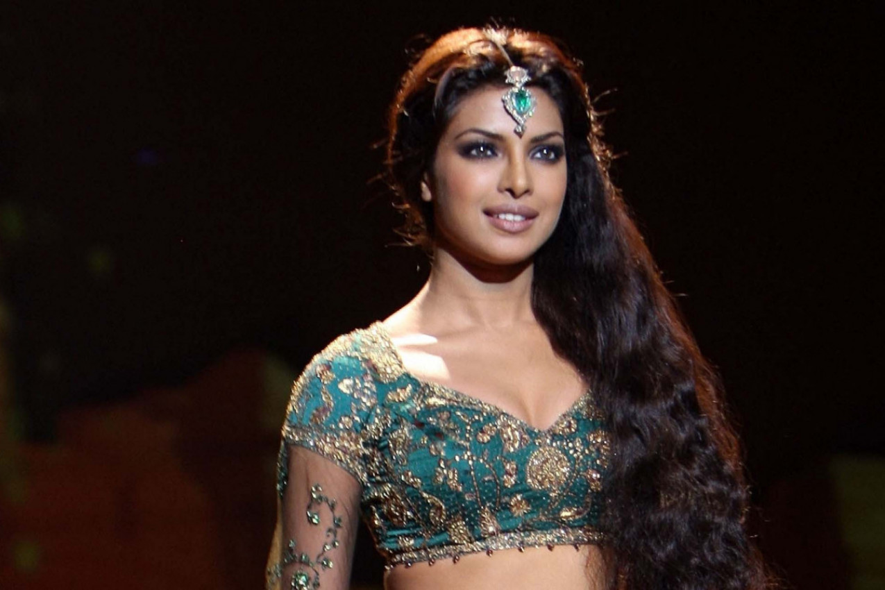 Imao je samo 7 godina kada je fatalna lepotica proglašena za MIS SVETA: Ni sanjao nije da će mu POSTATI ŽENA i to ovako!