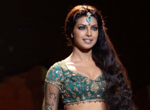 Imao je samo 7 godina kada je fatalna lepotica proglašena za MIS SVETA: Ni sanjao nije da će mu POSTATI ŽENA i to ovako!