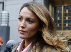 Zakleti neprijatelji oči u oči na suđenju zbog uznemiravanja! Najčudnije - Blejk i Džastin su se obukli GOTOVO IDENTIČNO