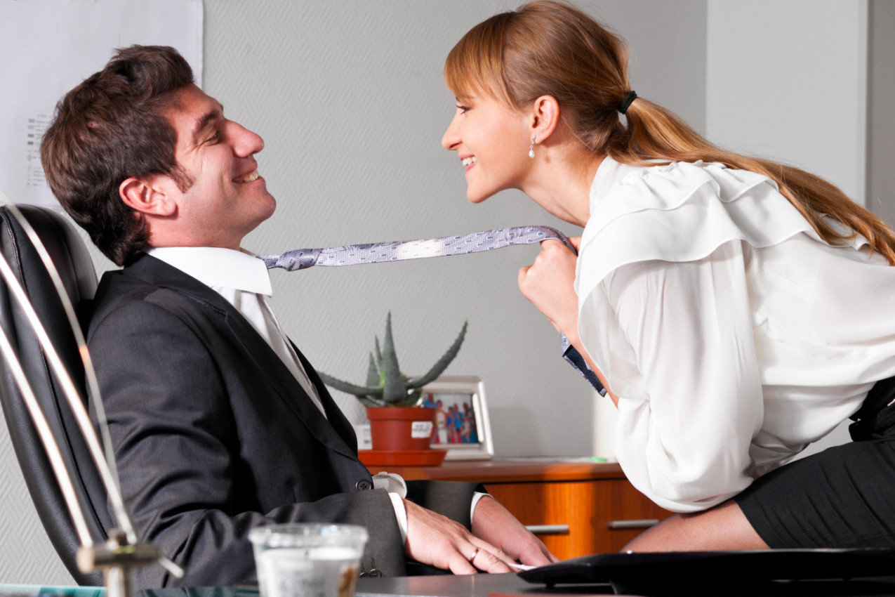 Istraživanje otkriva: U ovim PROFESIJAMA ljudi najčešće imaju intimne odnose, zapanjiće vas posao koji je na 1. mestu!