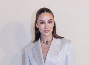 U moru tame - modni bljesak: SRPKINJA U NJUJORKU pokazala kako se nosi KOŽA OD GLAVE DO PETE (FOTO)