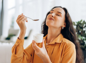 Jedete ih svaki dan, a ne znate da ČISTE KRVNE SUDOVE: Uz njih će vam stomak raditi kao sat!