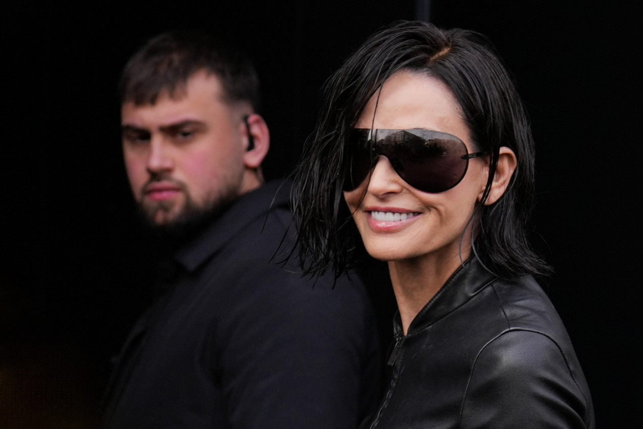 DEMI MUR ipak PREVARILA fanove: U ovom izdanju se pojavila na reviji, ali sve je bilo samo varka! (GALERIJA)