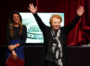 Izgleda da je veliki put, ali kad pogledaš unazad, čini ti se kao putić, ne možeš da veruješ da si toliko prešao i liči ti da je kratko trajalo