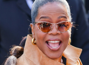 OPRA zablistala MRŠAVIJA nego ikad, a jedan detalj ŠOKIRAO je sve i pokrenuo glasine o LEKU za mršavljenje