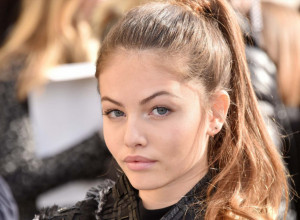 Verila se NAJLEPŠA DEVOJČICA NA SVETU: Svetsku slavu stekla je sa svega 5 godina, evo kako izgleda dve decenije kasnije! (GALERIJA)