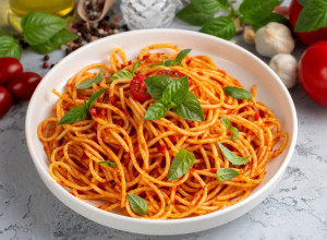 Recept za VEGETARIJANSKE bolonjeze koji može da prevari i najveće mesojede: Idealno za vreme posta