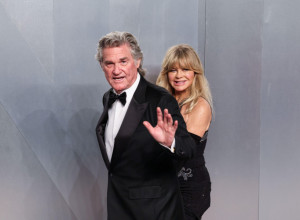 GOLDI HON nikad iskrenije o KURTU RASELU: Imao je 16 godina kada sam ga ugledala i pomislila da je neodoljiv, ali smo za prvi dejt čekali skoro dve decenije! (GALERIJA)