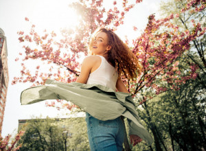 DOLAZAK PROLEĆA menja raspoloženje: Evo kako buđenje prirode utiče na mentalno zdravlje