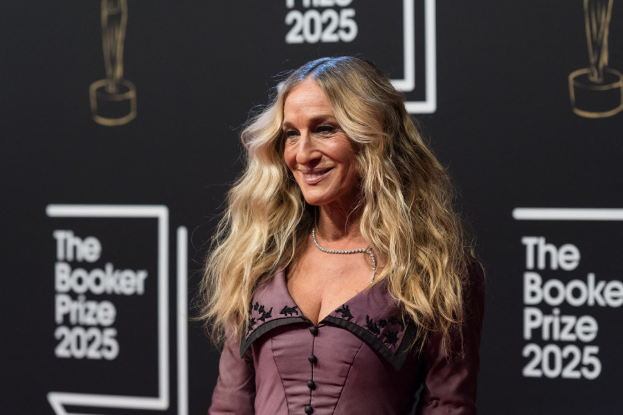 Slavna Sara Džesika Parker puni 61, ali njen život nije bajka: Suprugu je oprostila svaku PREVARU, uz OVO obrazloženje! (FOTO)