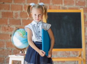 Ovih 5 OSOBINA imaju INTELIGENTNA DECA: Roditelji ih često pogrešno tumače kao problematične