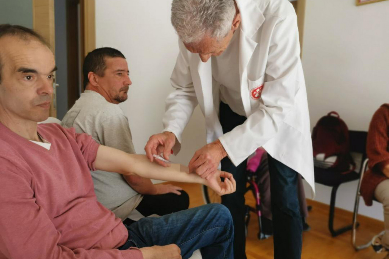 Apiterapeut Stanko Buha otkriva koliko je delotvorna TERAPIJA PČELINJIM OTROVOM: Evo za koje povrede je najuspešnija!