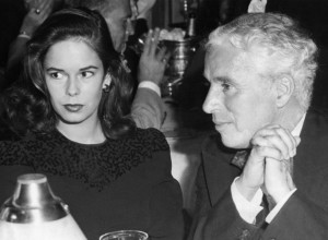 ČARLI ČAPLIN se oženio 36 godina mlađom i to kao četvrtom ženom: Ono što mu je odgovorila na prosidbu NIKO NIJE ZABORAVIO! (GALERIJA)