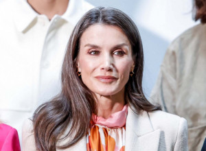 Mislim da je 50 godina lepa cifra i da svako u svom domenu treba da nastavi da čini dobre stvari